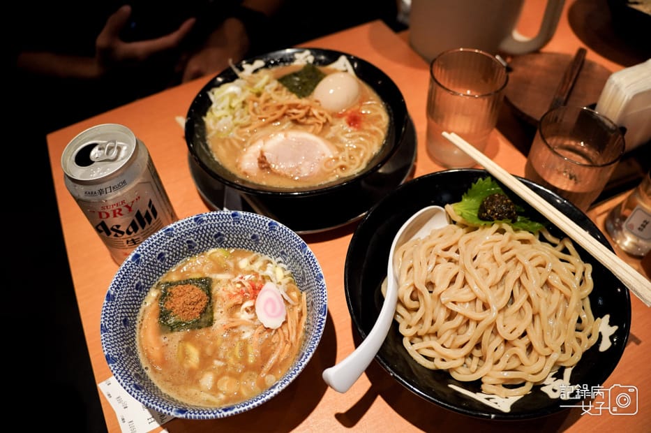 14日本東京車站六厘舍沾麵特濃沾麵特製拉麵厚叉燒.jpg