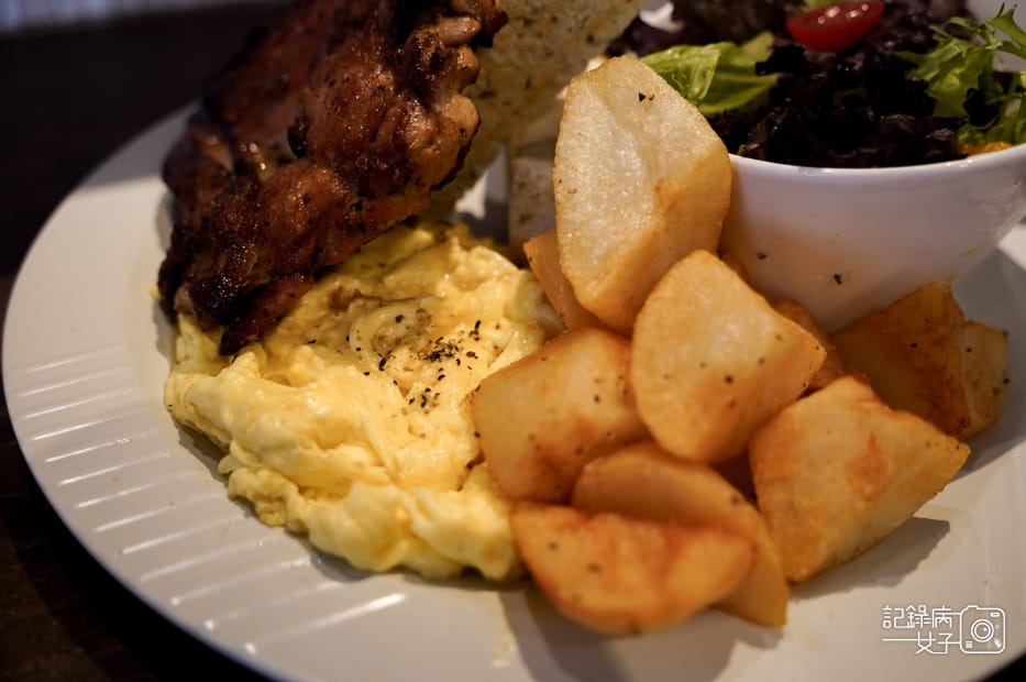 17台北中山區Ctrl+F Brunch %26; Cafe台北美術館花博咖啡廳.jpg