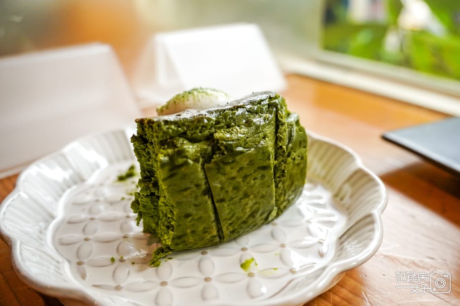 36台南町抹茶甜點專門店抹茶控青嵐厚抹茶巴斯克.jpg