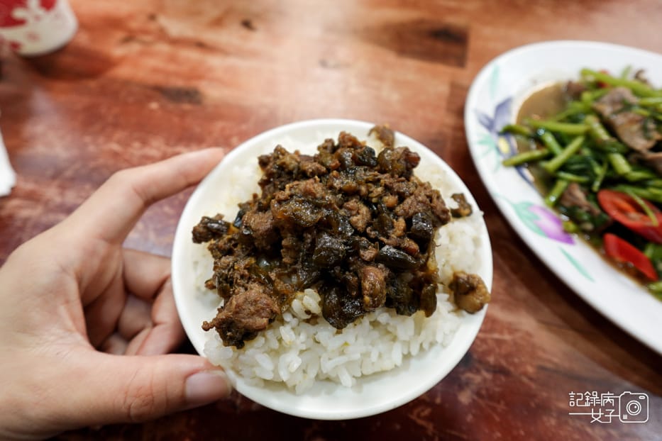 57內湖區通化老師傅牛雜湯瓜子肉飯瓜仔肉飯炒空心菜牛肉.jpg 57內湖區通化老師傅牛雜湯瓜子肉飯瓜仔肉飯炒空心菜牛肉.jpg