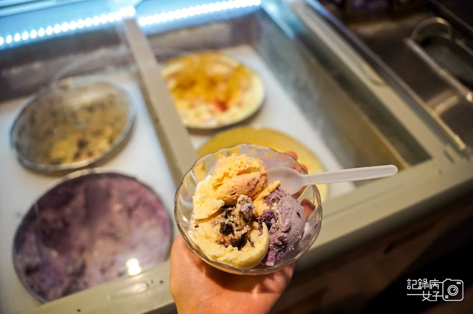 68高雄鼓山H2o飯店Ripple餐廳吃到飽甜點哈根達斯冰淇淋蛋糕.jpg