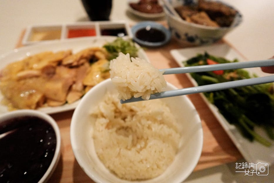 24台北華山文慶雞新加坡海南雞飯雞油飯薑黃飯.jpg