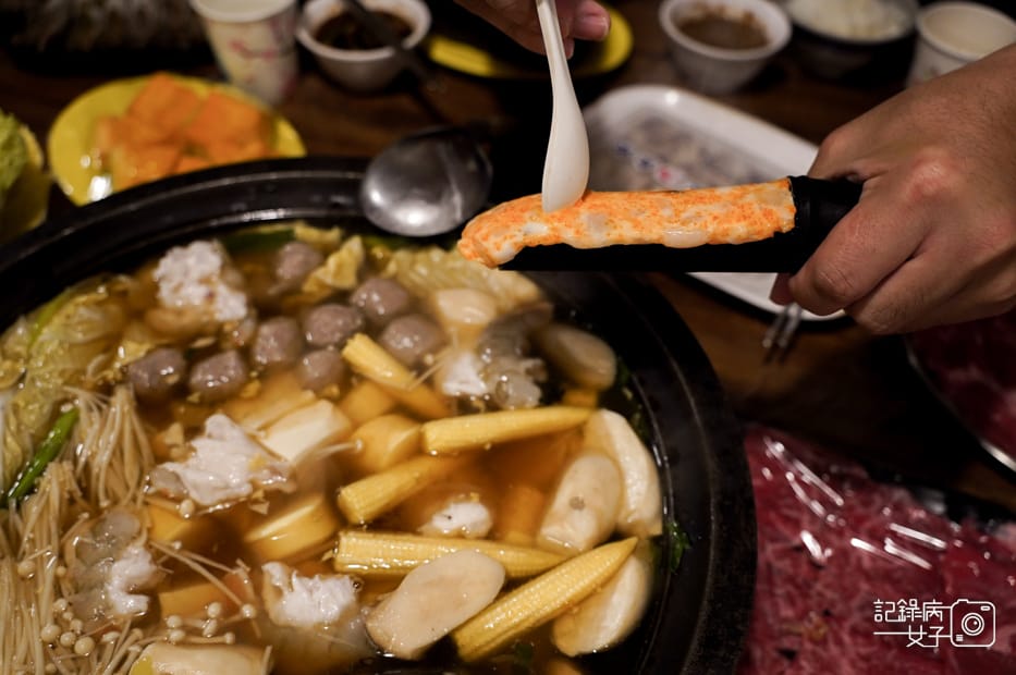 41基隆望海巷石頭火鍋二館麻油石頭火鍋白飯自助吧冰吃到飽.jpg