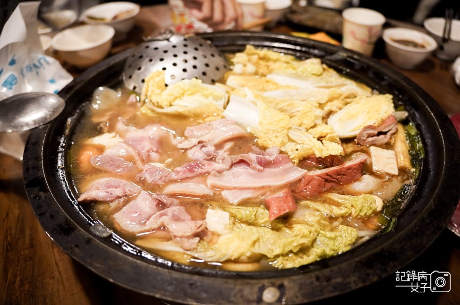 46基隆望海巷石頭火鍋二館麻油石頭火鍋白飯自助吧冰吃到飽.jpg