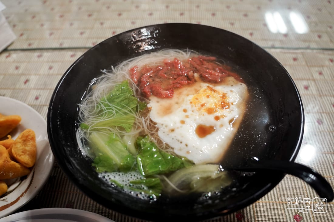 14連江縣馬祖南竿比薩大王披薩大王馬祖必吃老酒麵線炸地瓜黃金餃紅糟雞肉串.jpg 14連江縣馬祖南竿比薩大王披薩大王馬祖必吃老酒麵線炸地瓜黃金餃紅糟雞肉串.jpg