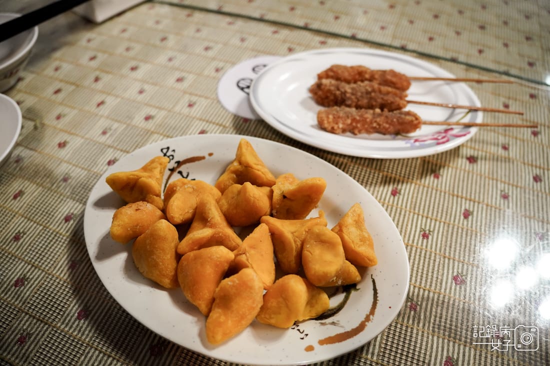 5連江縣馬祖南竿比薩大王披薩大王馬祖必吃老酒麵線炸地瓜黃金餃紅糟雞肉串.jpg 5連江縣馬祖南竿比薩大王披薩大王馬祖必吃老酒麵線炸地瓜黃金餃紅糟雞肉串.jpg