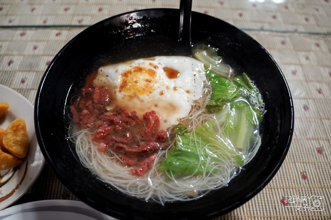 15連江縣馬祖南竿比薩大王披薩大王馬祖必吃老酒麵線炸地瓜黃金餃紅糟雞肉串.jpg 15連江縣馬祖南竿比薩大王披薩大王馬祖必吃老酒麵線炸地瓜黃金餃紅糟雞肉串.jpg