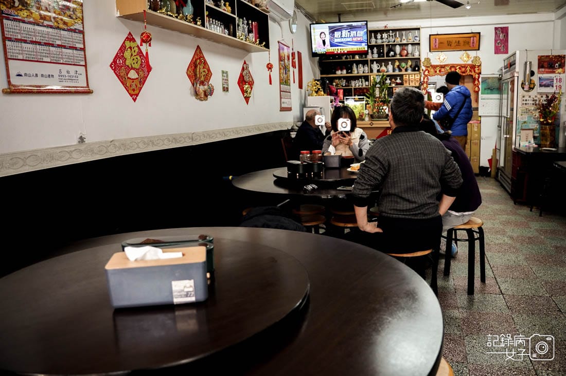 5連江縣馬祖南竿馬港大眾飲食店招牌炒魚麵必吃紅糟炒海瓜子.jpg 5連江縣馬祖南竿馬港大眾飲食店招牌炒魚麵必吃紅糟炒海瓜子.jpg