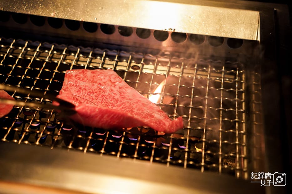 45台中昭日堂燒肉日本A5和牛上肩胛雪花牛小排.jpg 45台中昭日堂燒肉日本A5和牛上肩胛雪花牛小排.jpg