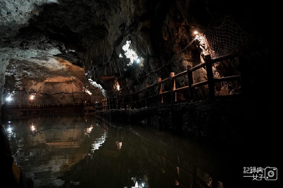 19馬祖南竿北海坑道搖櫓船夜間藍眼淚大漢據點.jpg 19馬祖南竿北海坑道搖櫓船夜間藍眼淚大漢據點.jpg