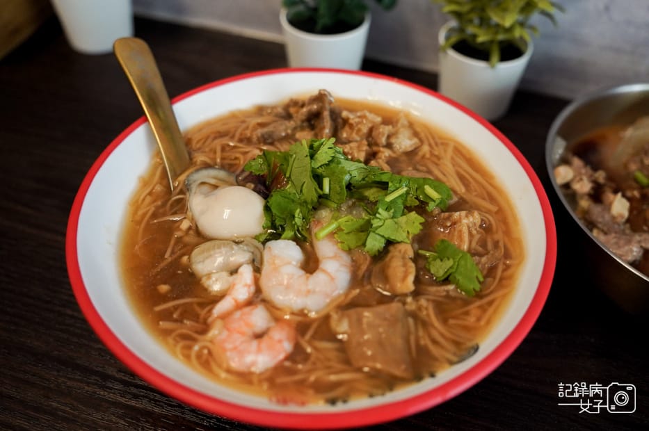 10台北內湖麵線陳專業麵線內湖創始總店五福麵線海鮮麵線肉圓.jpg