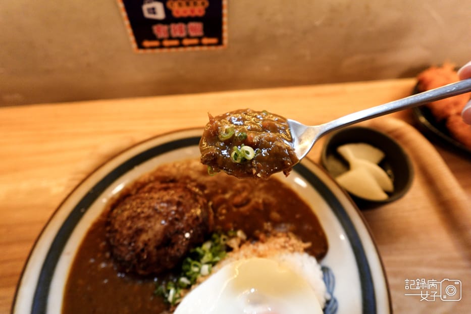 21台北內湖東湖CURRY CURRY 咖哩咖哩煎炸漢堡排咖哩飯炸豬排唐揚雞.jpg