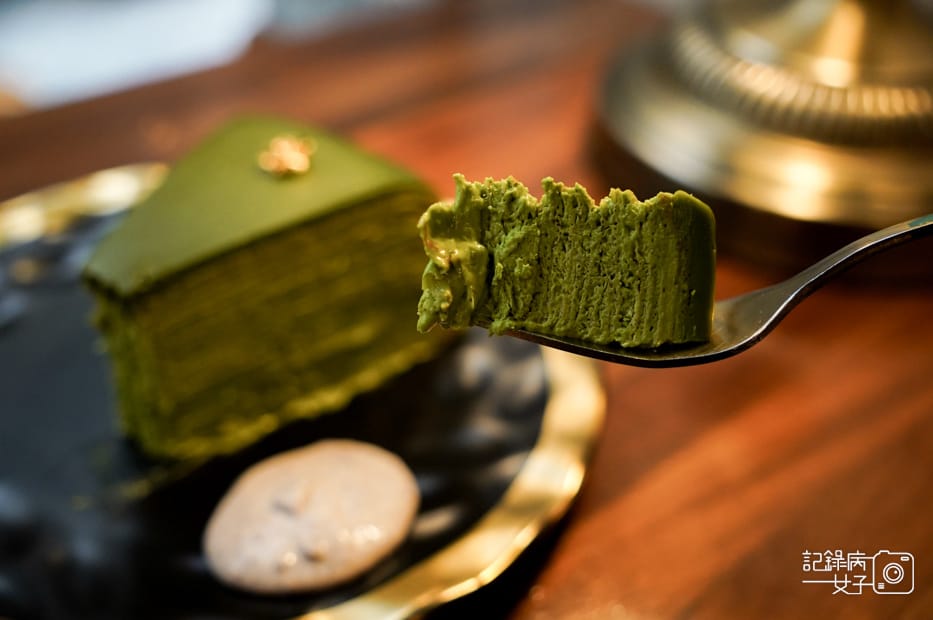 21基隆三奇壹號咖啡館築甜製菓小山圓抹茶千層蛋糕奶蓋小山園抹茶鮮乳.jpg