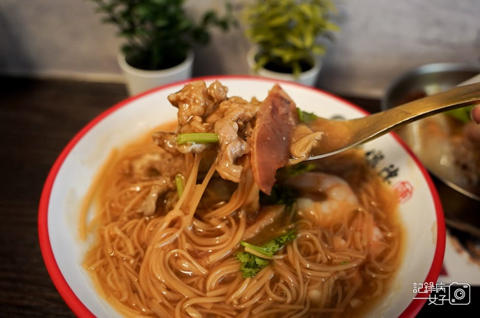 16台北內湖麵線陳專業麵線內湖創始總店五福麵線海鮮麵線肉圓.jpg