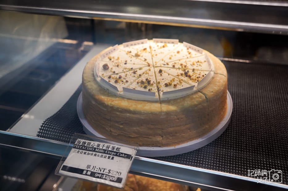 14基隆三奇壹號咖啡館築甜製菓菜單海鹽開心果千層蛋糕價位.jpg