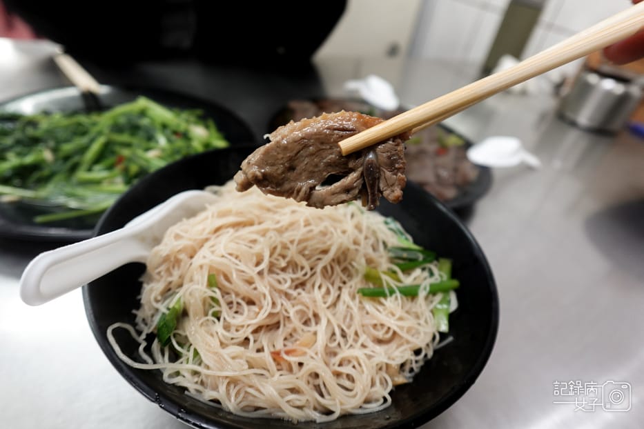 10新竹北門城隍廟許二姐鴨肉許鴨肉飯炊粉炒鴨血.jpg 10新竹北門城隍廟許二姐鴨肉許鴨肉飯炊粉炒鴨血.jpg