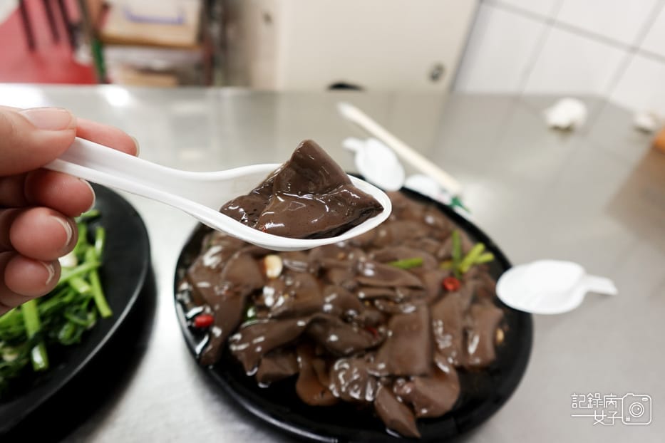 14新竹北門城隍許二姐鴨肉許招牌炒鴨血.jpg 14新竹北門城隍許二姐鴨肉許招牌炒鴨血.jpg