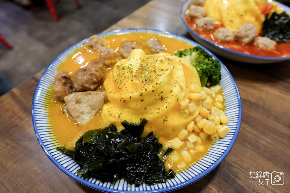 16大安梧貳WUERFOODS歐姆蛋包飯美式肉丸南瓜咖哩飯免費續飯.jpg