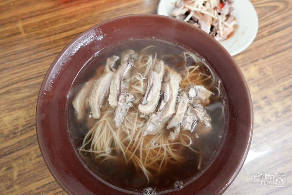 14台北信義市政府鴨肉謝當歸鴨麵線油麵乾麵脆腸下水湯.jpg