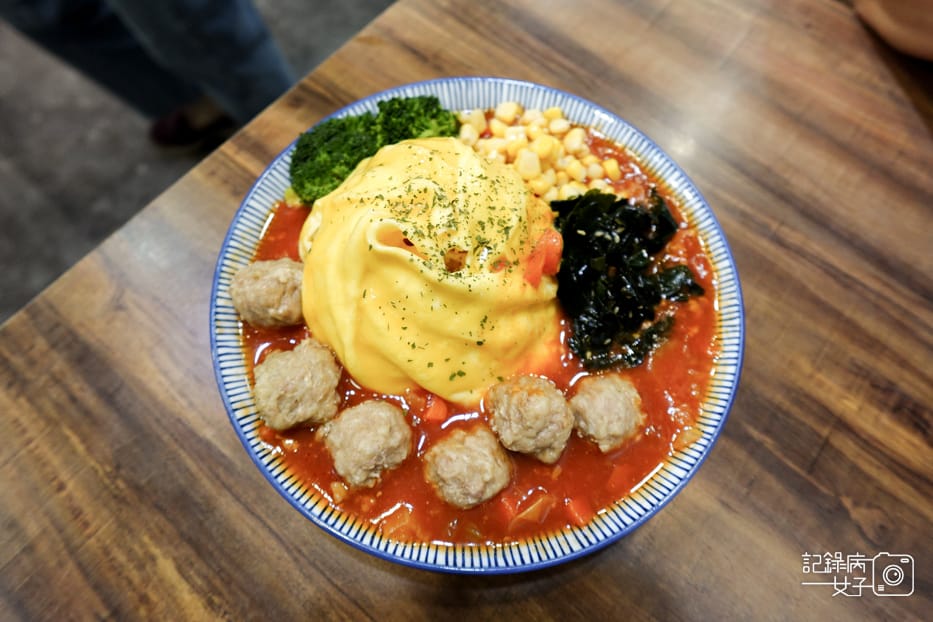 10大安梧貳WUERFOODS歐姆蛋包飯美式肉丸南瓜咖哩飯免費續飯.jpg
