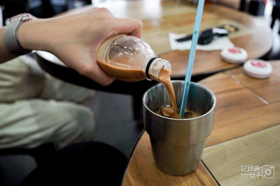 37沙巴家香生肉面奶茶 Chilled Tea C凉粉冰Leong Fun Ping.jpg