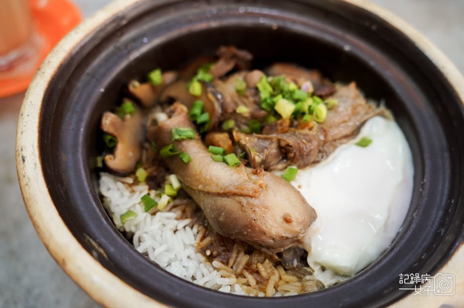 22沙巴Yee Fung怡豐茶室叻沙王砂煲雞飯.jpg 22沙巴Yee Fung怡豐茶室叻沙王砂煲雞飯.jpg