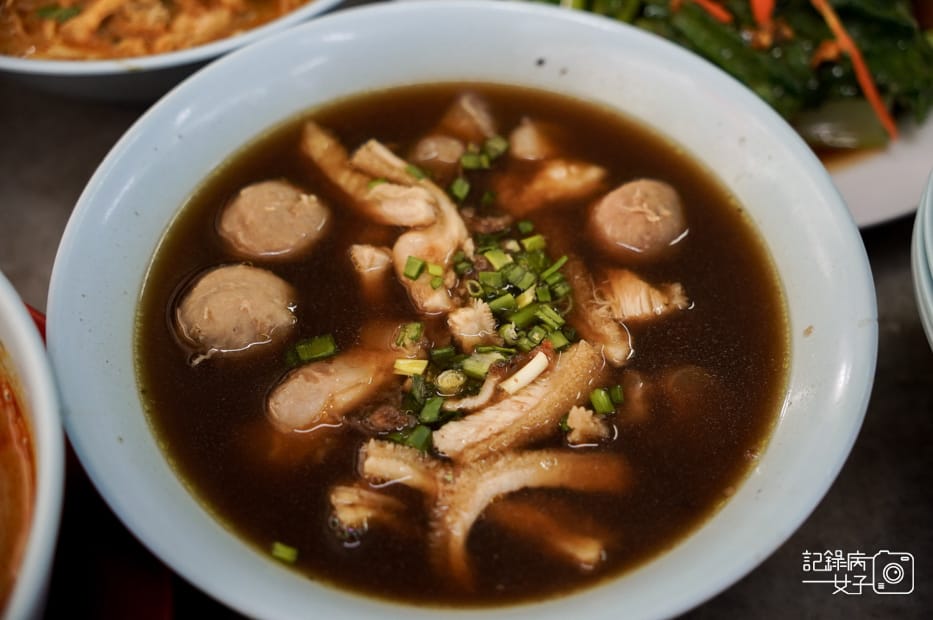 26沙巴Yee Fung怡豐茶室純牛雜湯 Ngau Chap Onl.jpg 26沙巴Yee Fung怡豐茶室純牛雜湯 Ngau Chap Onl.jpg