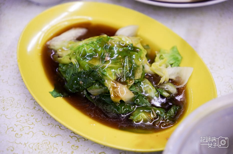 32新記肉骨茶藥膳干鍋砂鍋肉骨茶椰子布丁燜鳳爪榴槤霜淇淋.jpg 32新記肉骨茶藥膳干鍋砂鍋肉骨茶椰子布丁燜鳳爪榴槤霜淇淋.jpg