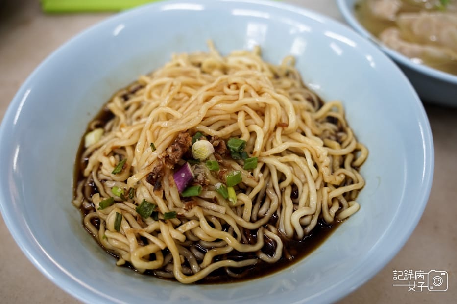 37怡豐茶室Yee Fung干撈面雲吞 Chicken Wanton Dry Mee.jpg 37怡豐茶室Yee Fung干撈面雲吞 Chicken Wanton Dry Mee.jpg