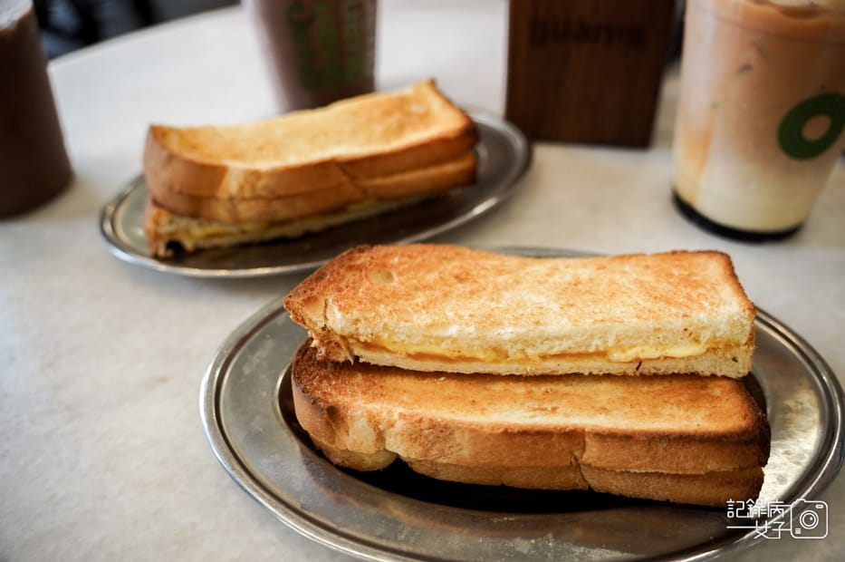 14源茶室Guan%5Cs Kopitiam咖椰加央奶油吐司Kaya Butter Toast.jpg