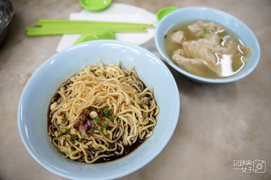 36怡豐茶室Yee Fung干撈面雲吞 Chicken Wanton Dry Mee.jpg 36怡豐茶室Yee Fung干撈面雲吞 Chicken Wanton Dry Mee.jpg
