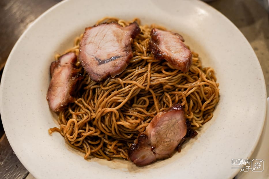 31亞庇瓊萬興肉包Keng Wan Hing干撈米粉撈麵粥.jpg