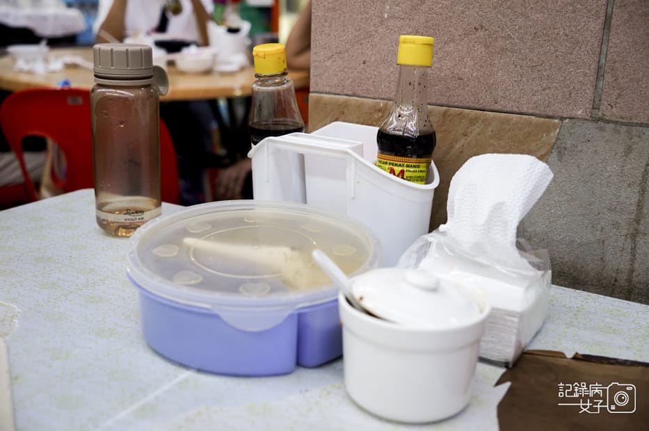 9新記肉骨茶藥膳干鍋砂鍋肉骨茶椰子布丁燜鳳爪榴槤霜淇淋.jpg 9新記肉骨茶藥膳干鍋砂鍋肉骨茶椰子布丁燜鳳爪榴槤霜淇淋.jpg