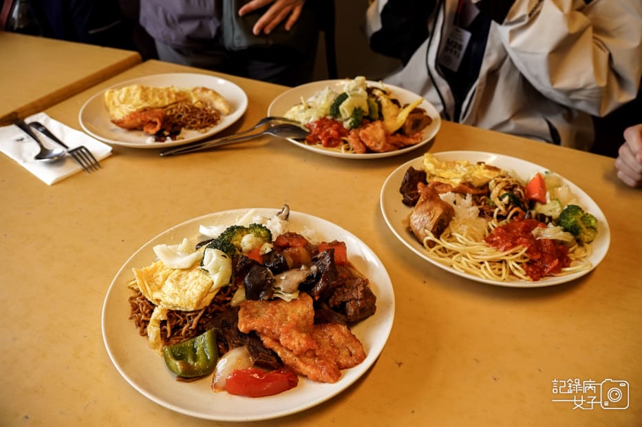 28沙巴神山Mount Kinabalu京那巴魯山山屋buffet吃到飽RESTAURANT LABAN RATAP.jpg