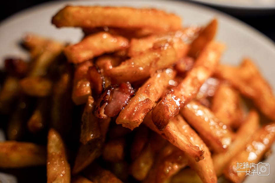 40台北大安Potions Magic Bar魔藥學餐酒館哈利波特霍格華炸雞薯條提拉米蘇.jpg