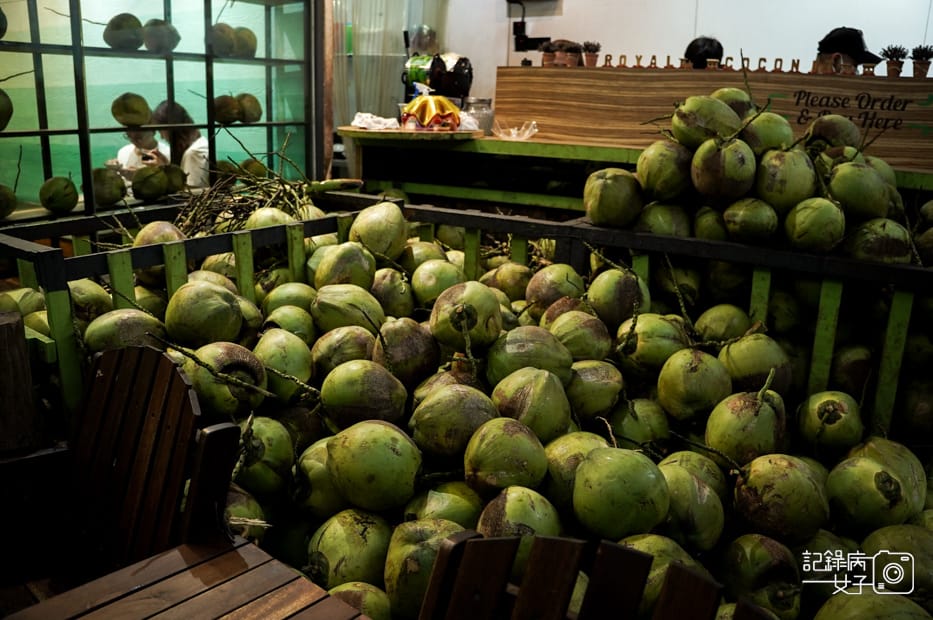 14馬來西亞沙巴太子椰 The Royal Coconut特制冰沙椰昔 Coconut Shake Special.jpg