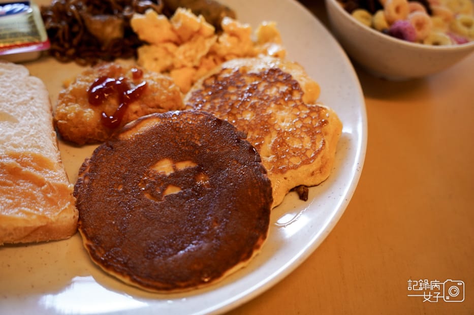 73沙巴神山Mount Kinabalu京那巴魯山山屋buffet吃到飽RESTAURANT LABAN RATAP.jpg