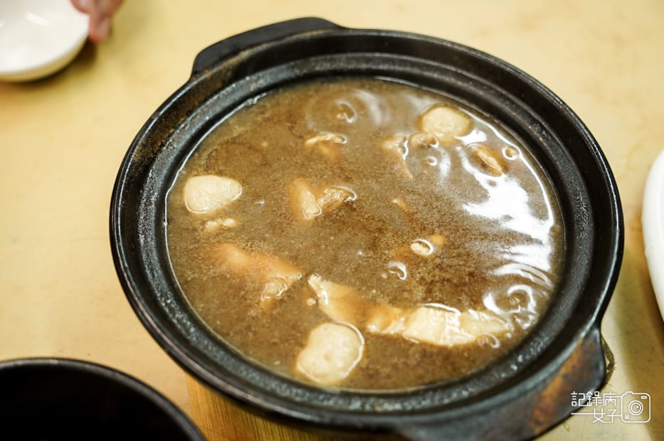 15沙巴Kungfu Bak Kut Teh真功夫肉骨茶藥膳干鍋肉骨茶湯Bak Kut Teh Claypot.jpg