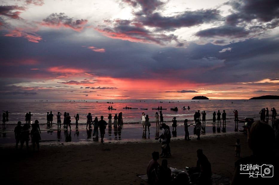 10馬來西亞沙巴Kota Kinabalu Pantai Tanjung Aru 丹絨亞路海灘火紅夕陽熱門景點.jpg 10馬來西亞沙巴Kota Kinabalu Pantai Tanjung Aru 丹絨亞路海灘火紅夕陽熱門景點.jpg