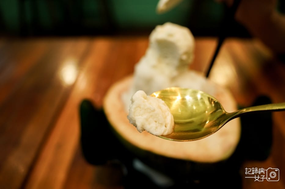 27馬來西亞沙巴太子椰 The Royal Coconut特制冰沙椰昔 Coconut Shake Special.jpg