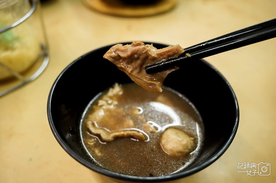 16沙巴Kungfu Bak Kut Teh真功夫肉骨茶藥膳干鍋肉骨茶湯Bak Kut Teh Claypot.jpg