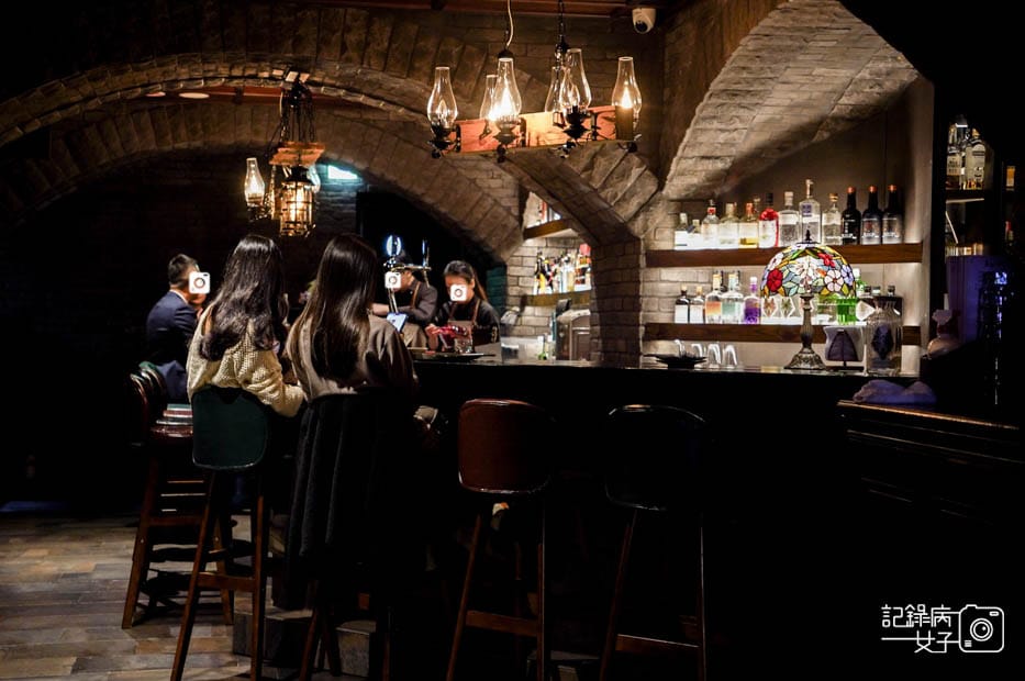 5台北大安Potions Magic Bar魔藥學餐酒館哈利波特霍格華茲奶油啤酒義大利麵燉飯調酒.jpg