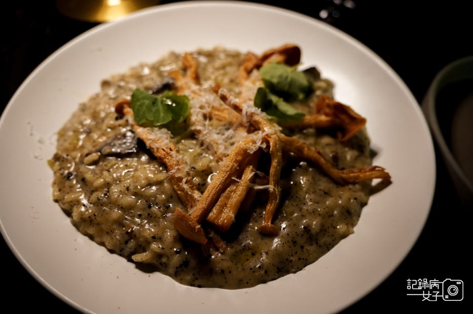 29台北大安Potions Magic Bar魔藥學餐酒館哈利波特霍格華茲奶油啤酒義大利麵燉飯調酒.jpg