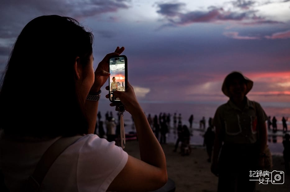 99馬來西亞沙巴Kota Kinabalu Pantai Tanjung Aru 丹絨亞路海灘火紅夕陽熱門景點.jpg 99馬來西亞沙巴Kota Kinabalu Pantai Tanjung Aru 丹絨亞路海灘火紅夕陽熱門景點.jpg