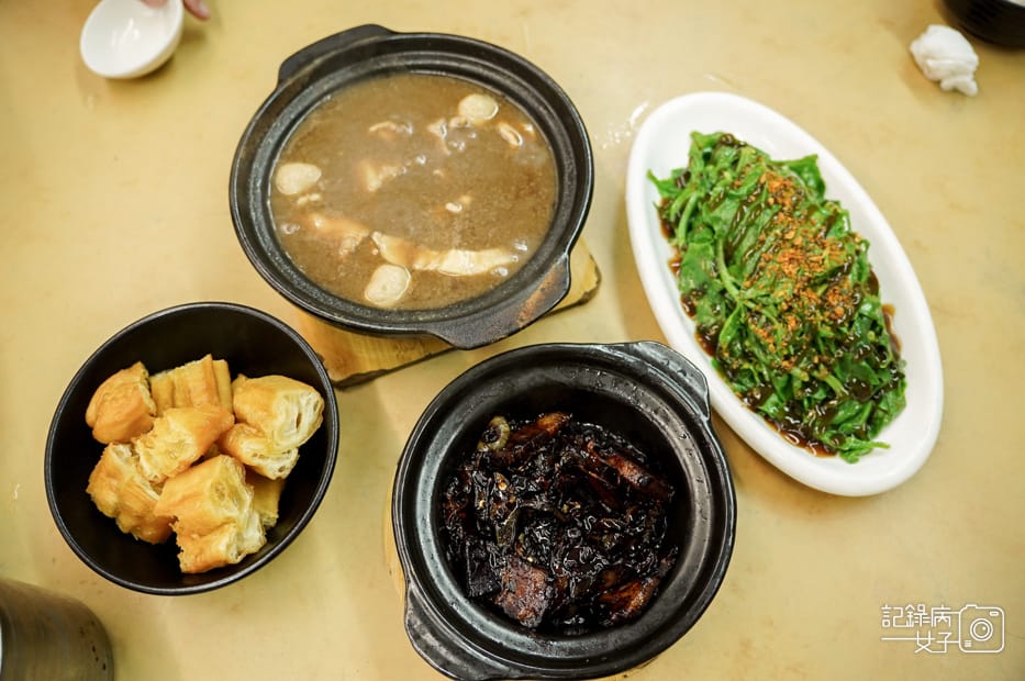 14沙巴Kungfu Bak Kut Teh真功夫肉骨茶藥膳干鍋肉骨茶湯帝皇苗.jpg