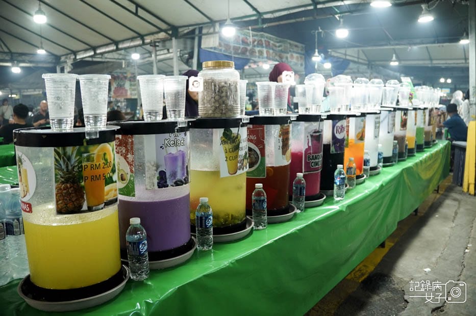 15馬來西亞沙巴菲律賓夜市 Pasar Kraftangan Air Avocado Water Melon.jpg