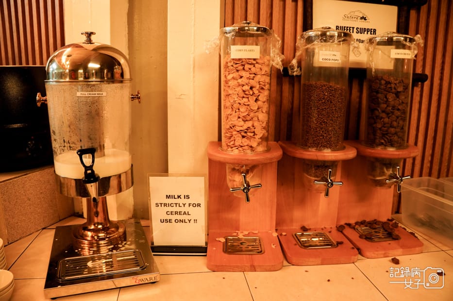 55沙巴神山Mount Kinabalu京那巴魯山山屋buffet吃到飽RESTAURANT LABAN RATAP.jpg