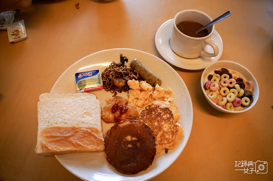 71沙巴神山Mount Kinabalu京那巴魯山山屋buffet吃到飽RESTAURANT LABAN RATAP.jpg