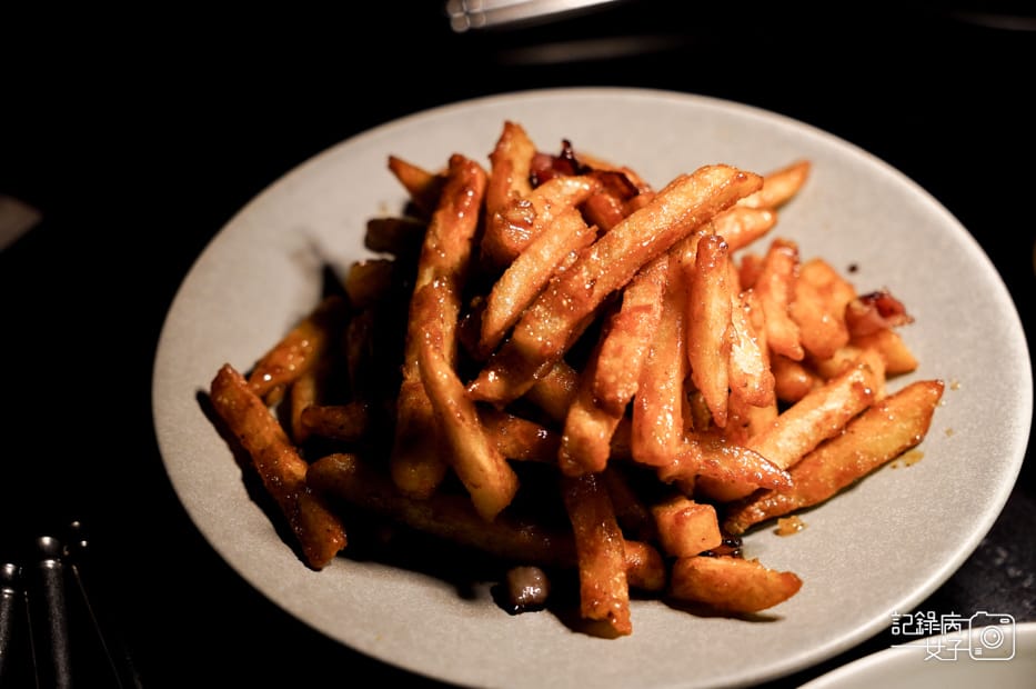 38台北大安Potions Magic Bar魔藥學餐酒館哈利波特霍格華炸雞薯條提拉米蘇.jpg