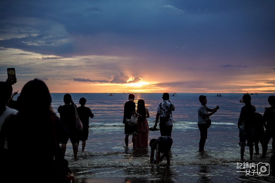 8馬來西亞沙巴Kota Kinabalu Pantai Tanjung Aru 丹絨亞路海灘火紅夕陽熱門景點.jpg 8馬來西亞沙巴Kota Kinabalu Pantai Tanjung Aru 丹絨亞路海灘火紅夕陽熱門景點.jpg